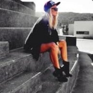 Kαwαι[ι].BOMBANUCLEARA