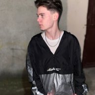 Akros
